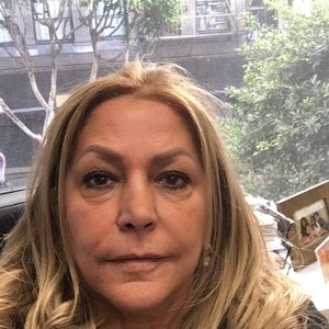 Meet your Posher, Sima